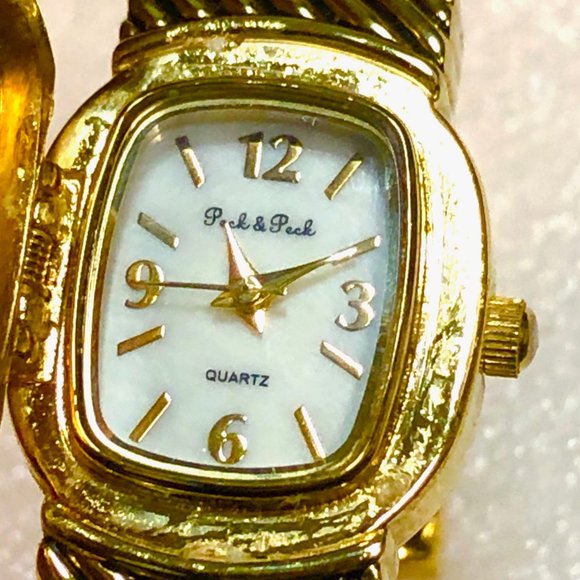 Peck & Peck Tigers Eye Quartz Bracelet Watch